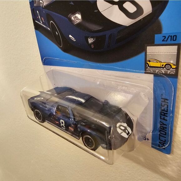 Hot Wheels Car Ford GT40 Factory Fresh Hotwheels Mainline 2024 New - Picture 6 of 7
